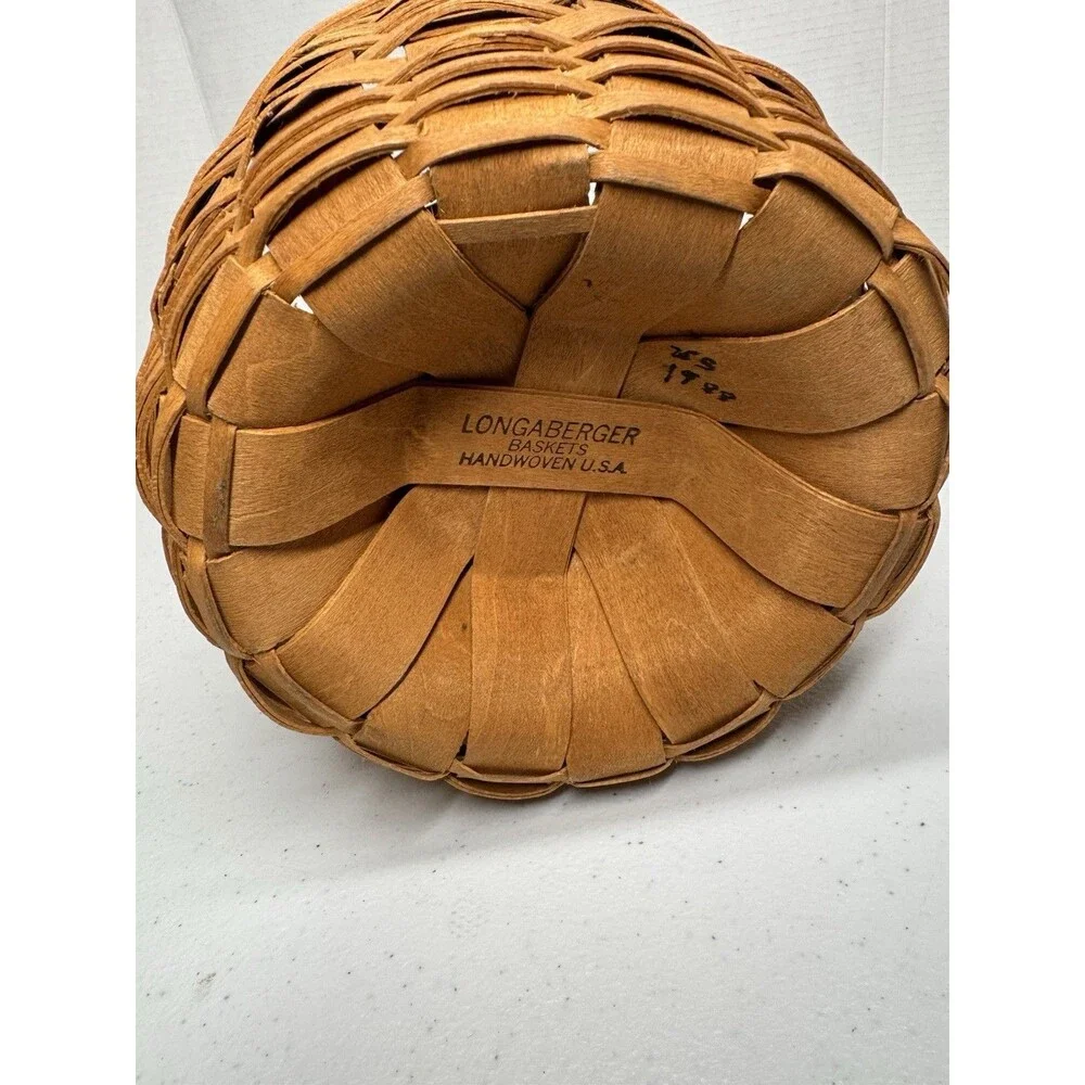 LONGABERGER HANDWOVEN 1996 ROUND 8